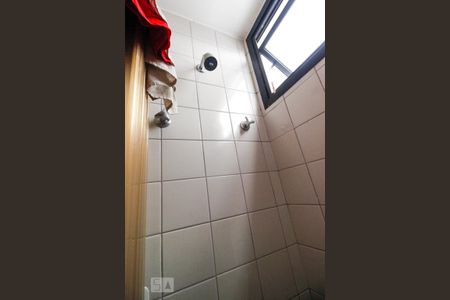 Apartamento para alugar com 79m², 2 quartos e 1 vaga Apartamento para alugar com 79m², 2 quartos e 1 vagaChuveiro - Banheiro de Serviço