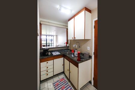 Apartamento para alugar com 79m², 2 quartos e 1 vaga Apartamento para alugar com 79m², 2 quartos e 1 vagaCozinha