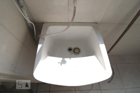 Área de serviço - tanque de apartamento para alugar com 3 quartos, 75m² em Vila Esperança, São Paulo