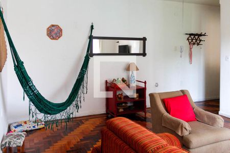 Sala de apartamento à venda com 3 quartos, 106m² em Petrópolis, Porto Alegre