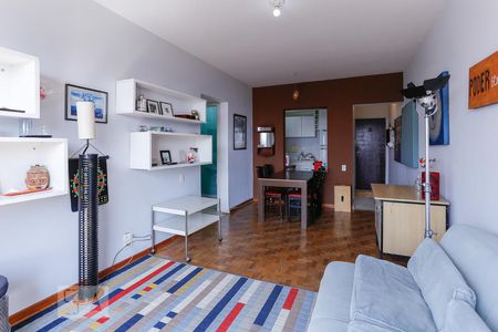 Sala de apartamento à venda com 2 quartos, 97m² em Perdizes, São Paulo