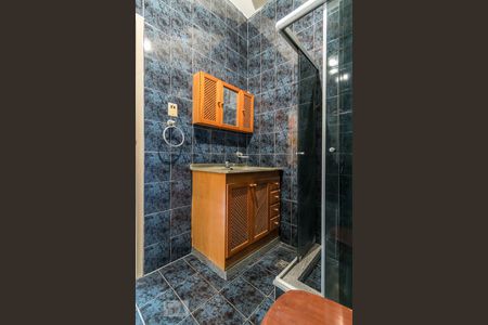 Apartamento para alugar com 64m², 2 quartos e sem vagaBanheiro