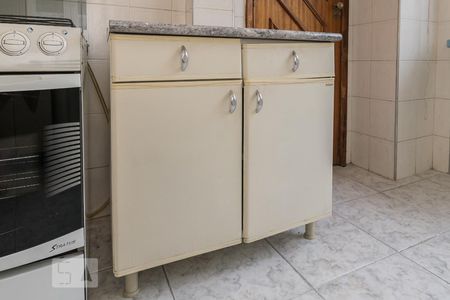 Apartamento para alugar com 64m², 2 quartos e sem vagaCozinha - Armários