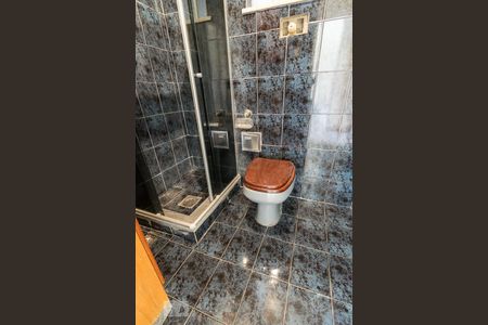 Apartamento para alugar com 64m², 2 quartos e sem vagaBanheiro