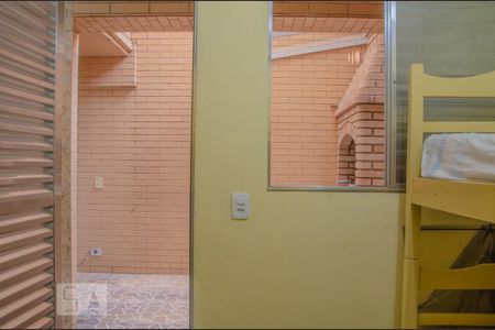 Casa para alugar com 180m², 3 quartos e 4 vagas Casa para alugar com 180m², 3 quartos e 4 vagasQuarto de Serviço