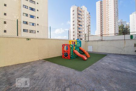 Apartamento à venda com 75m², 3 quartos e 1 vagaÁrea Comum - Playground