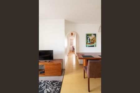 Sala de apartamento à venda com 3 quartos, 75m² em Vila Gumercindo, São Paulo