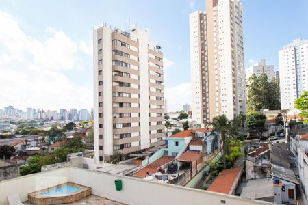 Vista de apartamento à venda com 3 quartos, 75m² em Vila Gumercindo, São Paulo