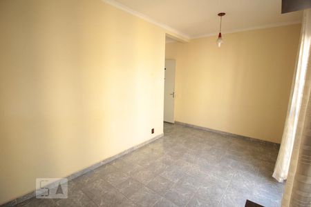 Sala de apartamento à venda com 2 quartos, 62m² em Jardim Trevo, Jundiaí