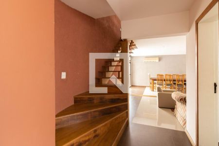 Sala - Escada de apartamento para alugar com 5 quartos, 320m² em Recreio dos Bandeirantes, Rio de Janeiro