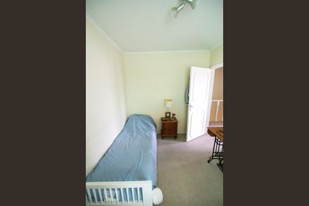 Casa à venda com 350m², 5 quartos e 3 vagas Casa à venda com 350m², 5 quartos e 3 vagasQuarto 4