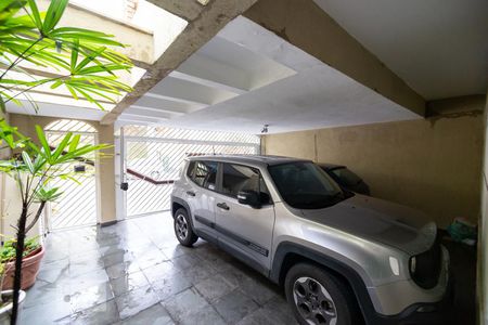 Casa à venda com 350m², 5 quartos e 3 vagas Casa à venda com 350m², 5 quartos e 3 vagasGaragem