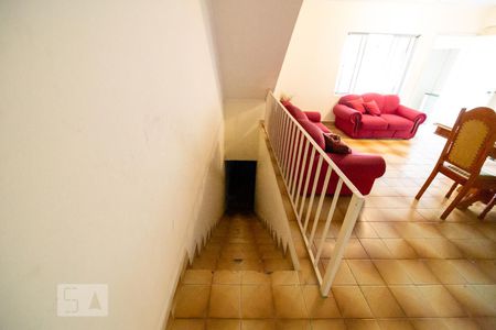 Casa à venda com 350m², 5 quartos e 3 vagas Casa à venda com 350m², 5 quartos e 3 vagasPorão