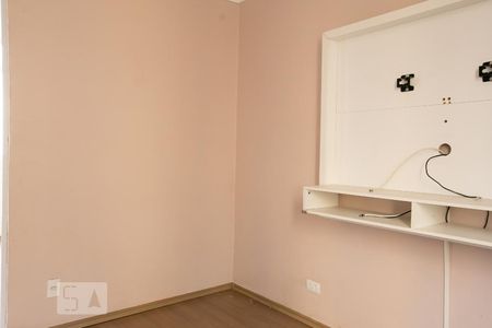 Sala de apartamento para alugar com 2 quartos, 48m² em Conjunto Residencial José Bonifácio, São Paulo