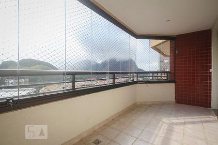 Varanda de apartamento para alugar com 3 quartos, 115m² em Barra da Tijuca, Rio de Janeiro