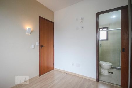 Apartamento para alugar com 115m², 3 quartos e 1 vagaSuíte