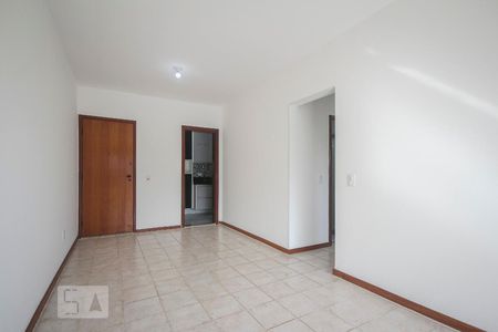 Sala de apartamento para alugar com 3 quartos, 115m² em Barra da Tijuca, Rio de Janeiro