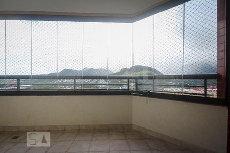Apartamento para alugar com 115m², 3 quartos e 1 vagaVaranda
