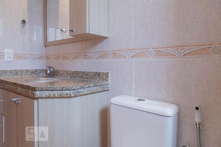 Apartamento para alugar com 350m², 3 quartos e 4 vagasBanheiro da suíte 2