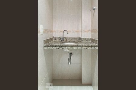 Lavabo de apartamento para alugar com 3 quartos, 350m² em Recreio dos Bandeirantes, Rio de Janeiro