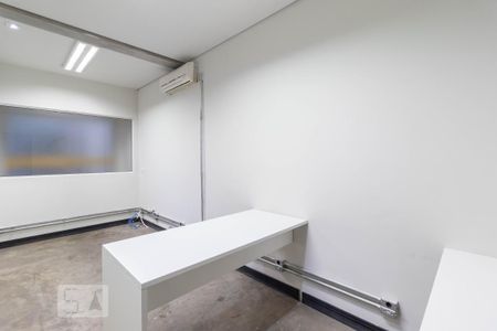 Casa à venda com 220m², 3 quartos e 2 vagas Casa à venda com 220m², 3 quartos e 2 vagasSala de Estar / Sala de Trabalho 3