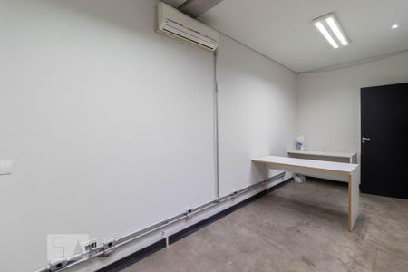 Casa à venda com 220m², 3 quartos e 2 vagas Casa à venda com 220m², 3 quartos e 2 vagasSala de Estar / Sala de Trabalho 3