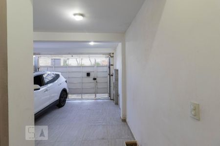 Casa à venda com 220m², 3 quartos e 2 vagas Casa à venda com 220m², 3 quartos e 2 vagasGaragem