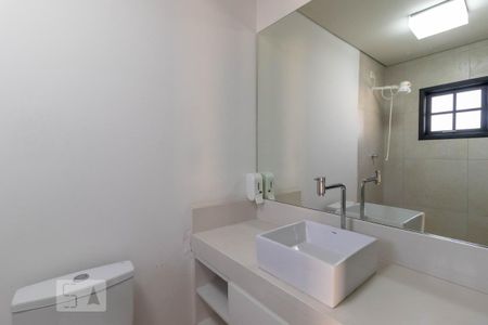 Casa à venda com 220m², 3 quartos e 2 vagas Casa à venda com 220m², 3 quartos e 2 vagasBanheiro da Suíte 3