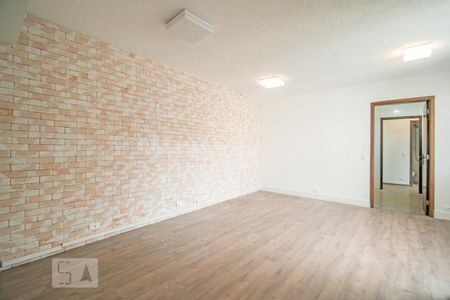 Sala de Estar de casa para alugar com 2 quartos, 80m² em Jardim Petrópolis, São Paulo