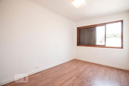 Quarto 1 de casa para alugar com 2 quartos, 80m² em Jardim Petrópolis, São Paulo