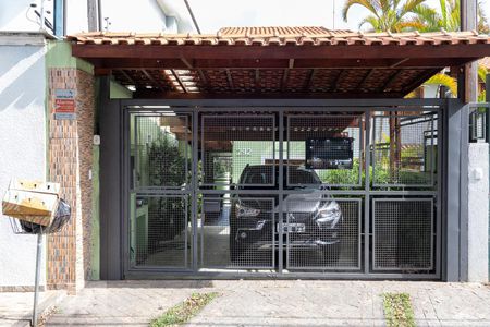Casa à venda com 146m², 3 quartos e 2 vagasFachada