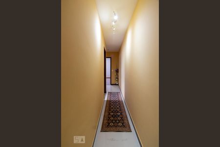 Casa à venda com 146m², 3 quartos e 2 vagasCorredor