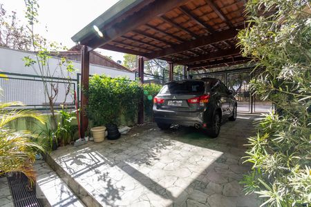 Casa à venda com 146m², 3 quartos e 2 vagasGaragem