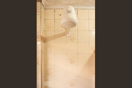 Casa à venda com 177m², 4 quartos e 2 vagas Casa à venda com 177m², 4 quartos e 2 vagasBanheiro Social