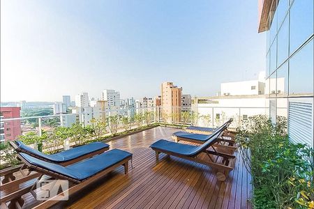 Studio para alugar com 35m², 1 quarto e 1 vaga Studio para alugar com 35m², 1 quarto e 1 vagaÁrea comum - Solarium