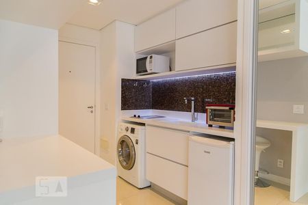 Studio para alugar com 35m², 1 quarto e 1 vaga Studio para alugar com 35m², 1 quarto e 1 vagaCozinha