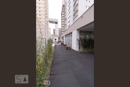 Studio para alugar com 35m², 1 quarto e 1 vaga Studio para alugar com 35m², 1 quarto e 1 vagaÁrea comum - Playground