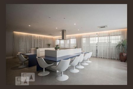 Studio para alugar com 35m², 1 quarto e 1 vaga Studio para alugar com 35m², 1 quarto e 1 vagaÁrea comum - Salão de festas