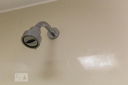 Studio para alugar com 35m², 1 quarto e 1 vaga Studio para alugar com 35m², 1 quarto e 1 vagaChuveiro