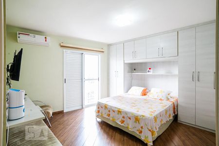 Suíte de casa à venda com 3 quartos, 200m² em Centro, Santo André