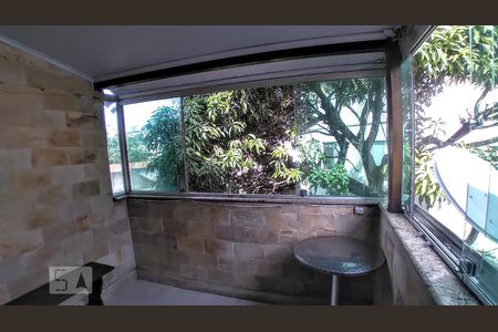 varanda de apartamento para alugar com 2 quartos, 54m² em Ouro Preto, Belo Horizonte