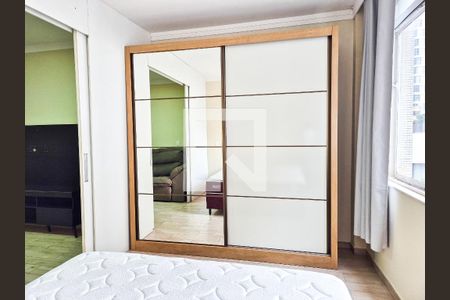 Quarto - Armários de apartamento para alugar com 1 quarto, 47m² em Consolação, São Paulo