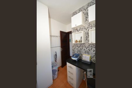 Apartamento à venda com 85m², 3 quartos e 2 vagasQuarto 3