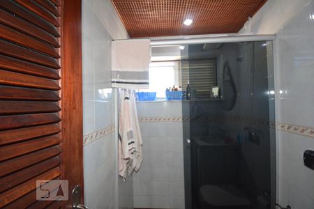 Apartamento à venda com 85m², 3 quartos e 2 vagasBanheiro Social