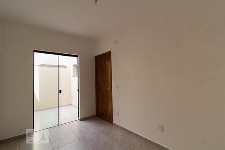 Quarto 2 de apartamento para alugar com 2 quartos, 50m² em Jardim Wanel Ville V, Sorocaba