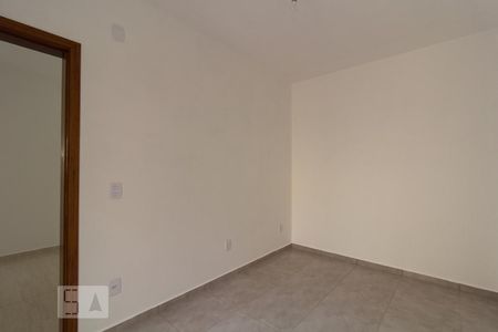 Quarto 2 de apartamento para alugar com 2 quartos, 50m² em Jardim Wanel Ville V, Sorocaba