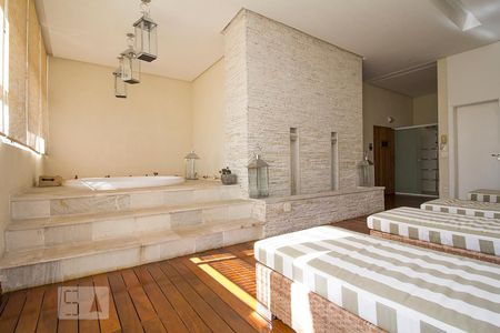 Apartamento para alugar com 68m², 2 quartos e 1 vagaÁrea comum - Spa
