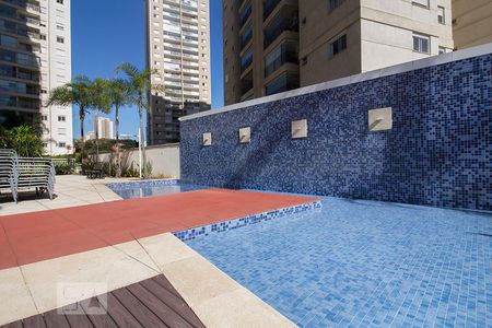 Apartamento para alugar com 68m², 2 quartos e 1 vagaÁrea comum - Piscina
