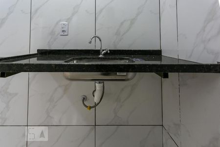 Cozinha de kitnet/studio para alugar com 1 quarto, 15m² em Concórdia, Belo Horizonte