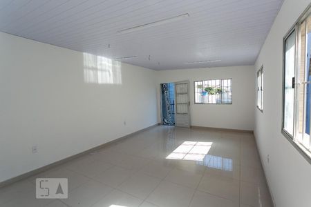 Sala/Quarto de kitnet/studio para alugar com 1 quarto, 36m² em Concórdia, Belo Horizonte